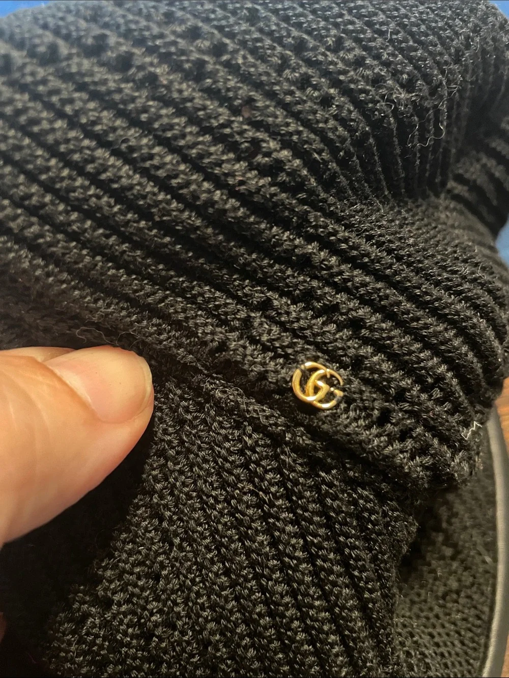 Gucci Black Ribbed CableKnit Bucket Hat Gold GG Accent Authentic 2021